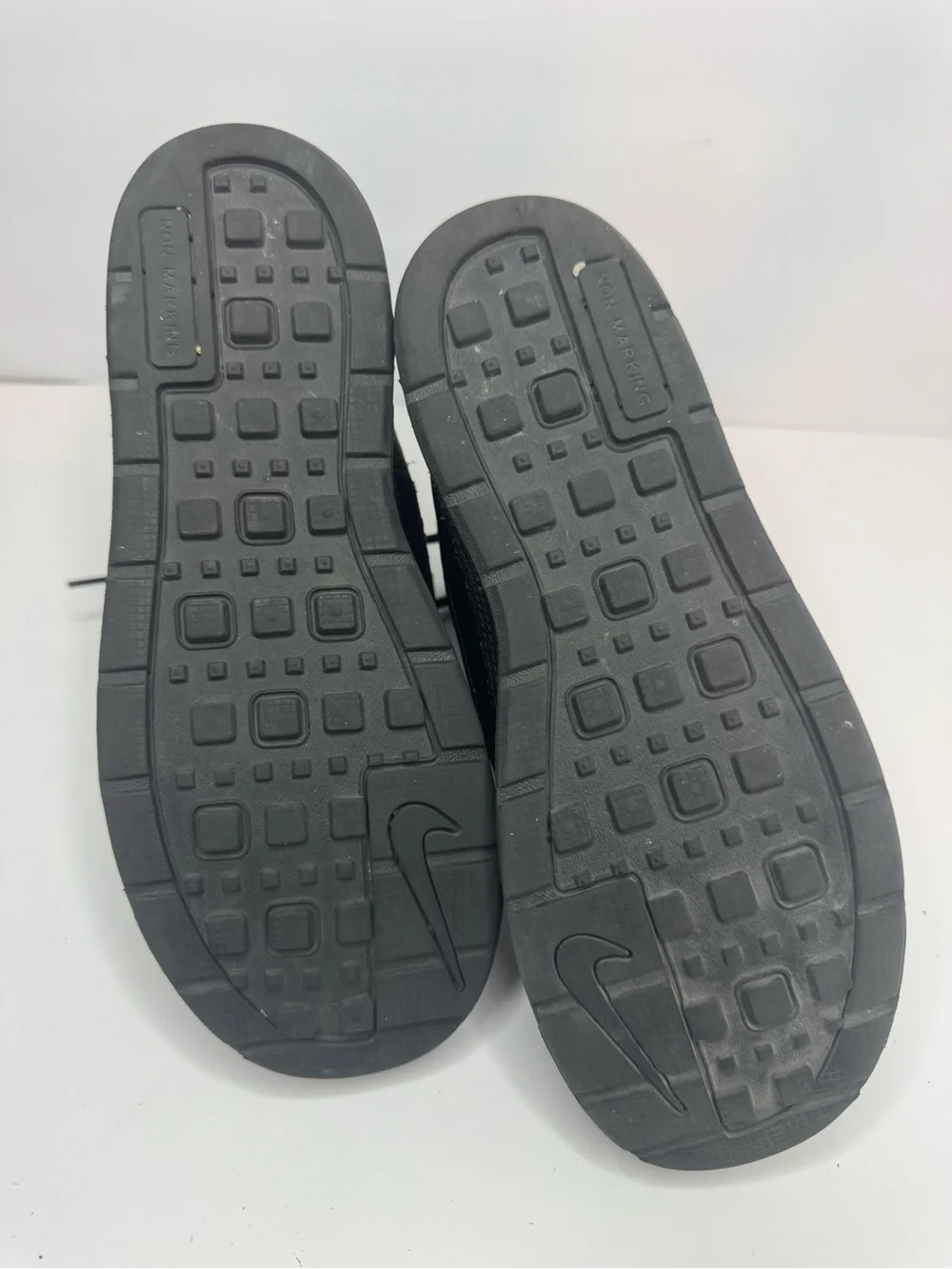 Nike ACG Black Duck Boots Youth Size 4.5Y